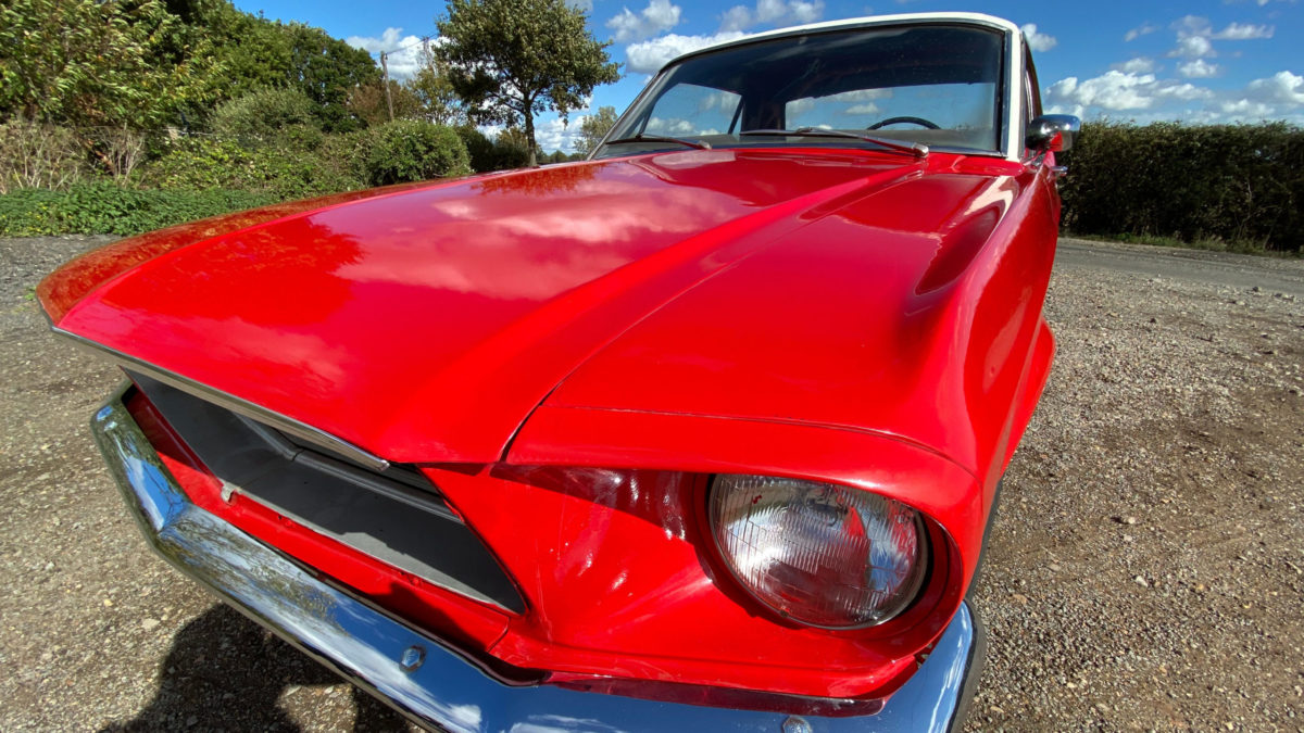 Oakwood Classics American & British Classic Car Specialists